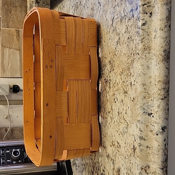 Peterboro Basket Company Rectangular Weaved Wicker 12”x7.5” Signed - Picture 3 of 9